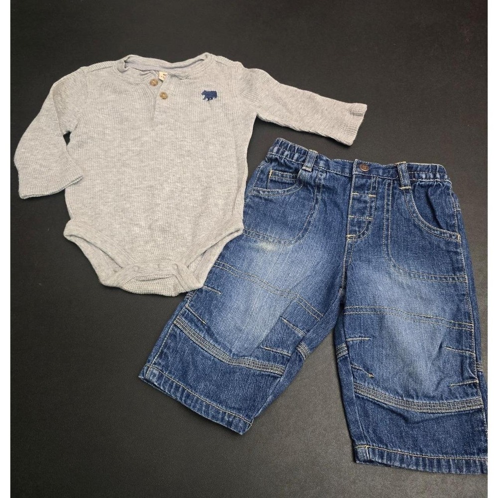 Faded Glory Baby Boy 2-Piece Outfit Set Gray Henley Bodysuit & Jeans 3-6M